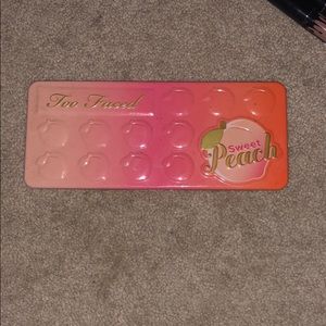 Two Faced Sweet Peach